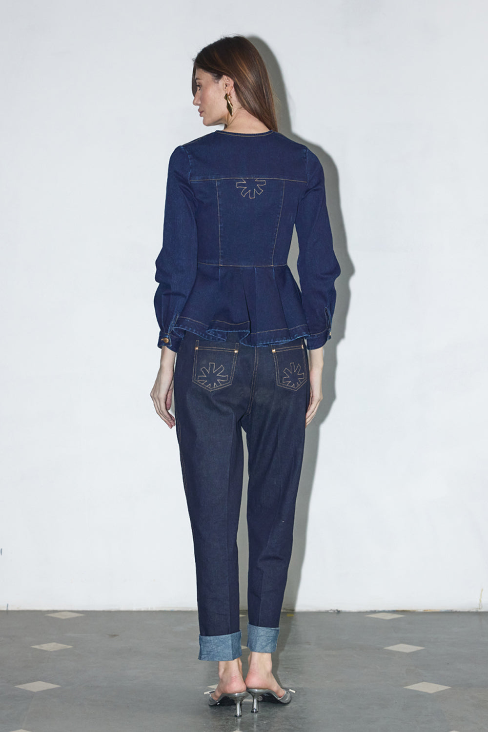 توب ابنة ميلر